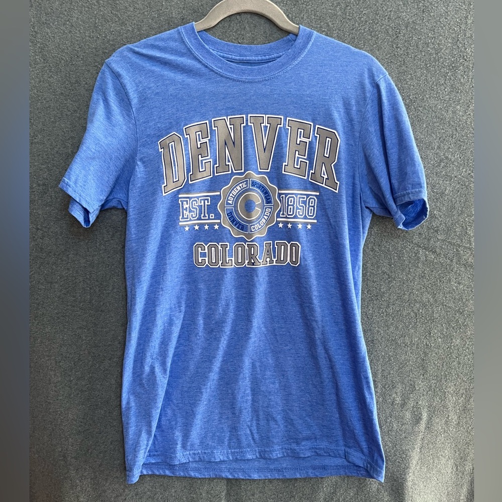 Men’s Medium Denver, Colorado Short Sleeve T-Shirt Blue